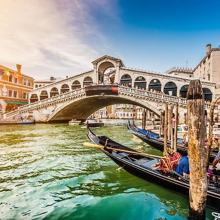 Rialto Apartment Near The Grand Canal Ac Wifi البندقية المظهر الخارجي الصورة
